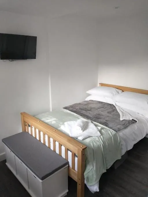Apartment Cosy Garden Studio Room Minimum Two Night Booking Brighton United Kingdom