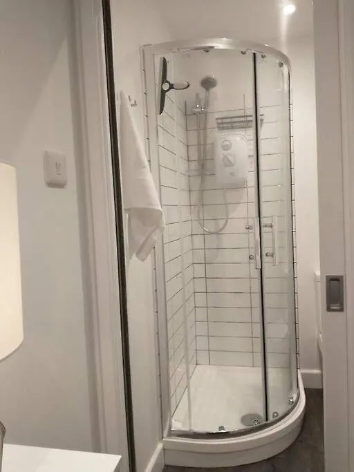 Apartment Cosy Garden Studio Room Minimum Two Night Booking Brighton